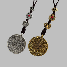 Load image into Gallery viewer, Tibetan Buddhism Amulet - 8 Auspicious signs and astrology