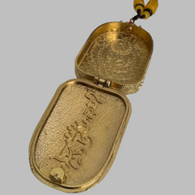 Load image into Gallery viewer, Kalachakra gau necklace