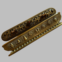 Load image into Gallery viewer, 8 Auspicious Signs Incense Burner