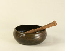 Load image into Gallery viewer, Green Tara Singing Bowl 12 cm