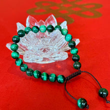 Carica l&#39;immagine nel visualizzatore di Gallery, Tiger Eye Mala Wrist - Special Edition
