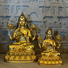 Carica l'immagine nel visualizzatore di Gallery, Statua di Lama Tsongkhapa - 16.5cm
