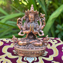 Load image into Gallery viewer, Chenrezig - 8cm
