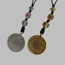 Load image into Gallery viewer, Tibetan Buddhism Amulet - 8 Auspicious signs and astrology
