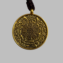 Load image into Gallery viewer, Tibetan Buddhism Amulet - 8 Auspicious signs and astrology
