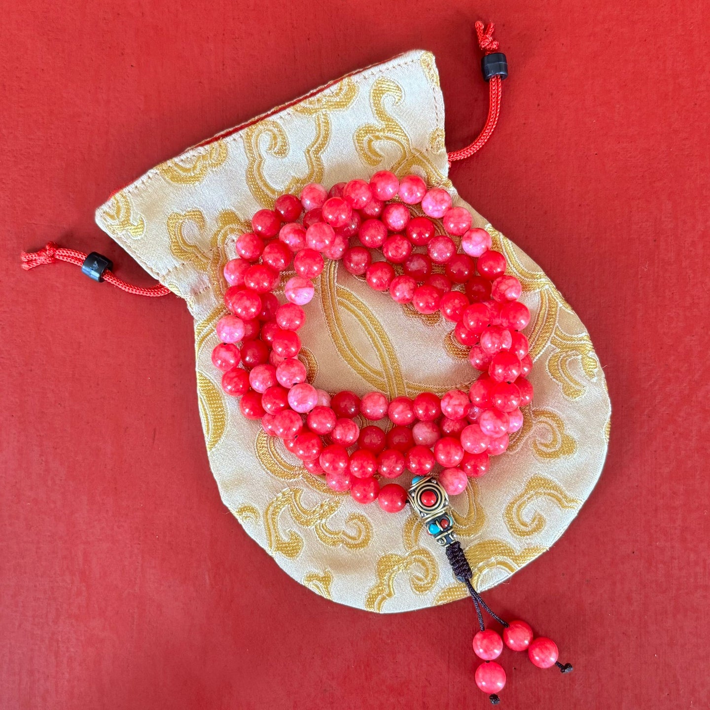 108 Cloudy beads mala with Tibetan Guru bead