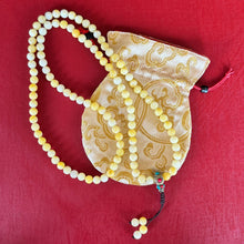 Load image into Gallery viewer, 108 Cloudy beads mala with Tibetan Guru bead
