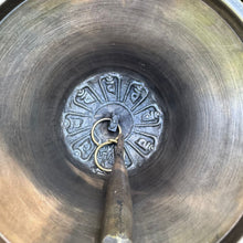 Load image into Gallery viewer, Dorje &amp; Bell - Buddha Shakyamuni mantra
