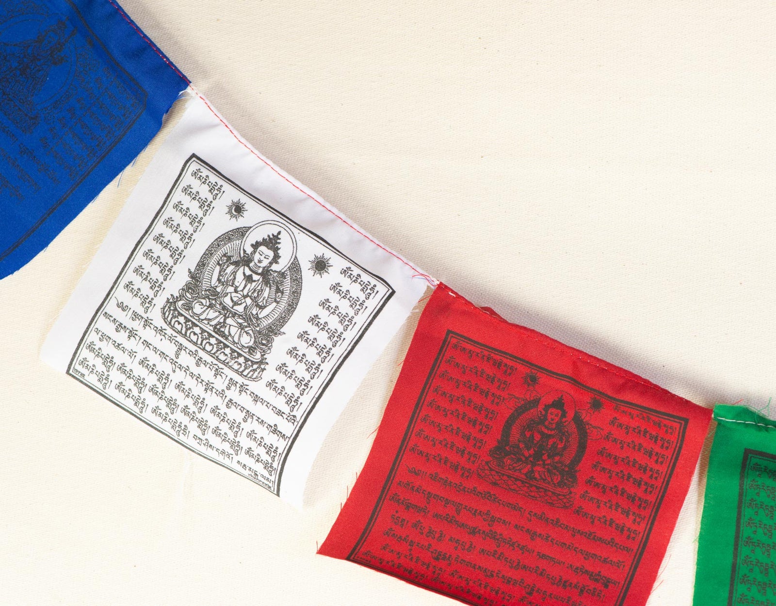 Bandiere Tibetane Di Preghiera Grandi - 25 Bandiere Artigianali Del Nepal, 25x30 Cm, Colorate Per Pace E Energia Positiva - Foto 9